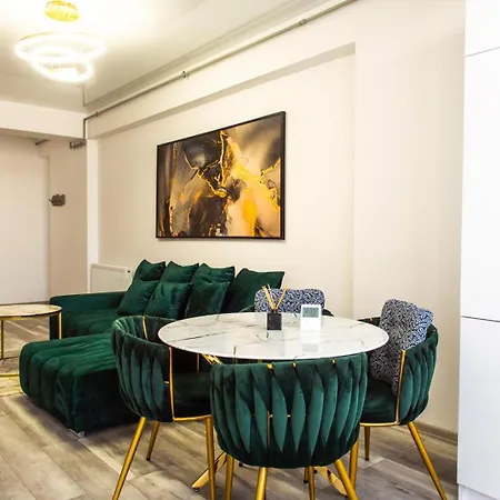 Cmc Poolview Apartmán