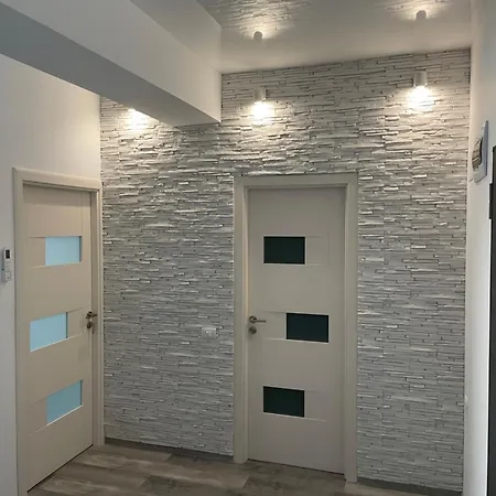 Cmc Poolview Apartment *